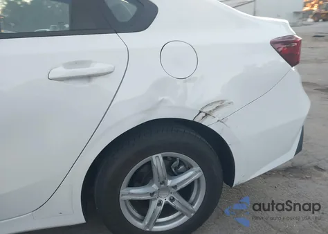 2022 Kia Forte Fe z USA, uszkodzony, nr VIN 3KPF24AD8NE447803